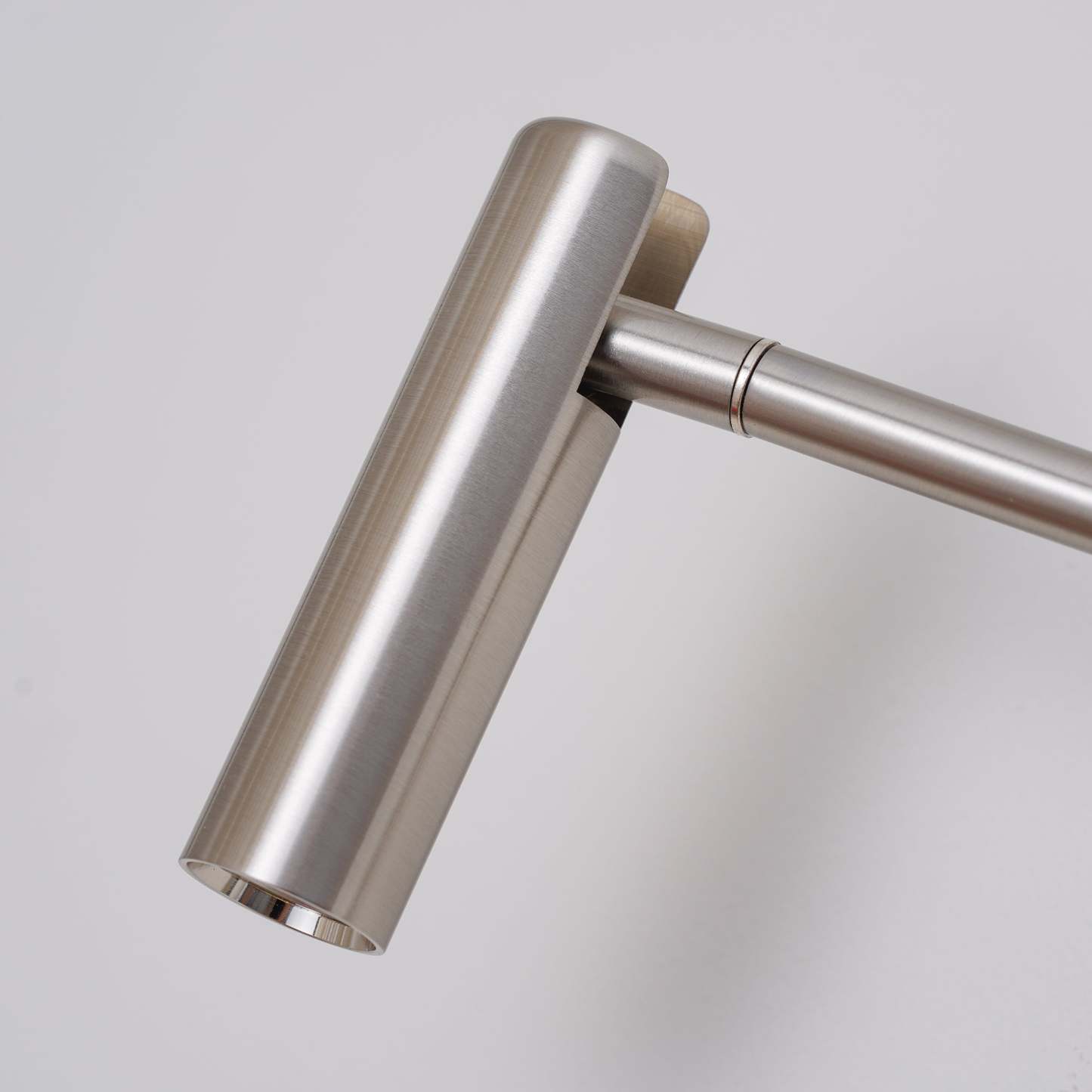 Minimalist Disc LED Wall Sconce