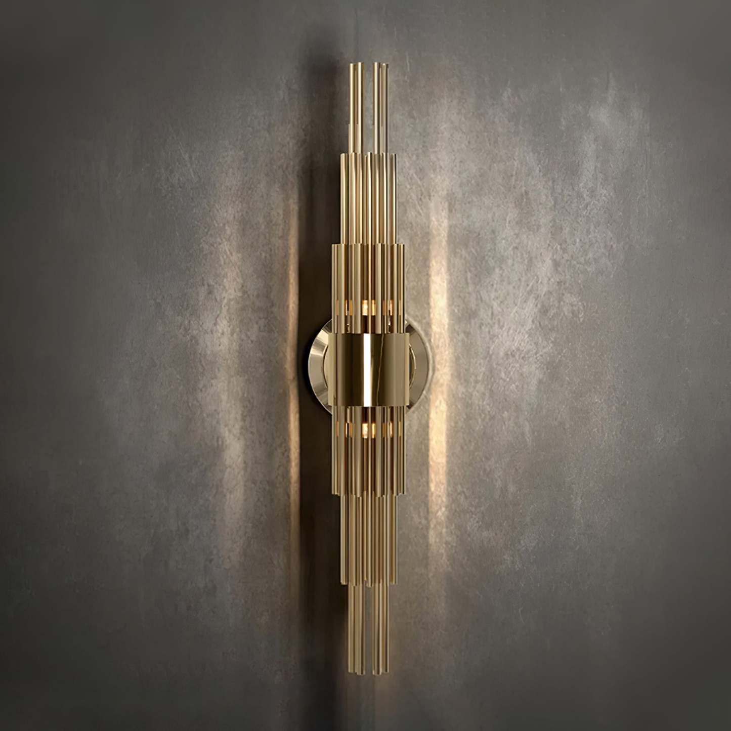 Gold Streamline Wall Lamp