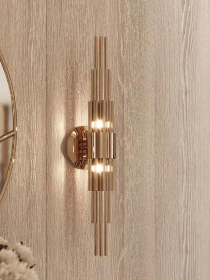 Gold Streamline Wall Lamp