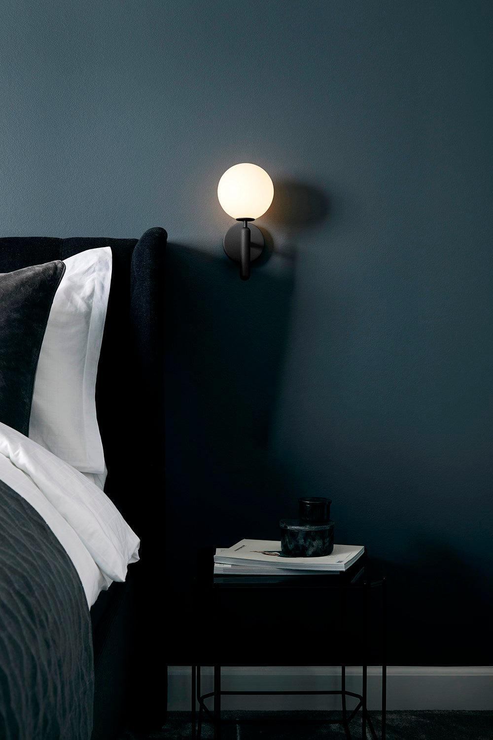 Miira Wall Light