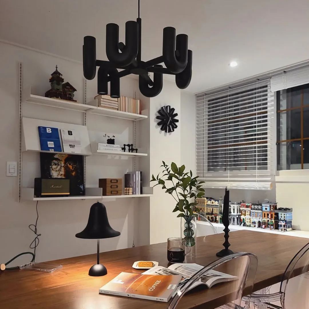Modern Style Cirkus Chandelier