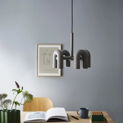 Modern Style Cirkus Chandelier