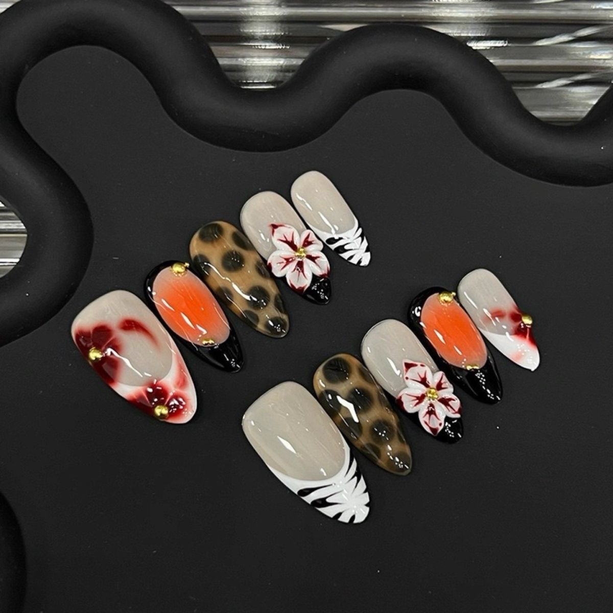 Sweet-Cool Leopard Print Press-On Nails with Gradient French Tips – Handmade Nails