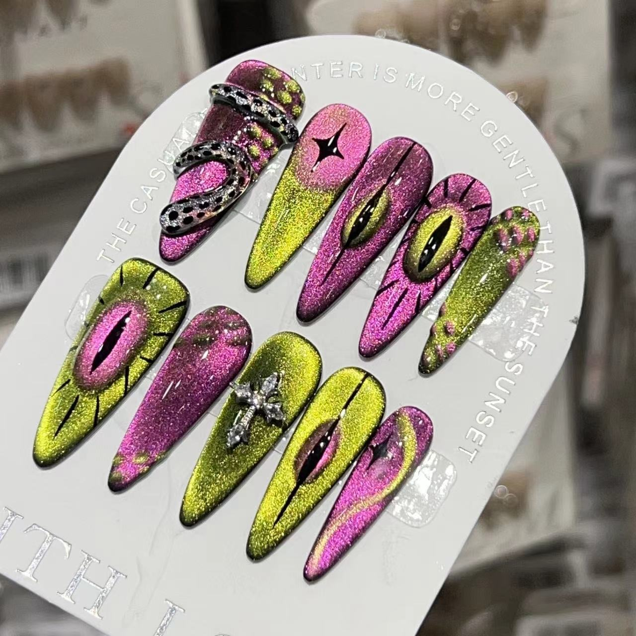 Cat Eye Press-On Nails - Hand-Painted Magnetic Gel Nails