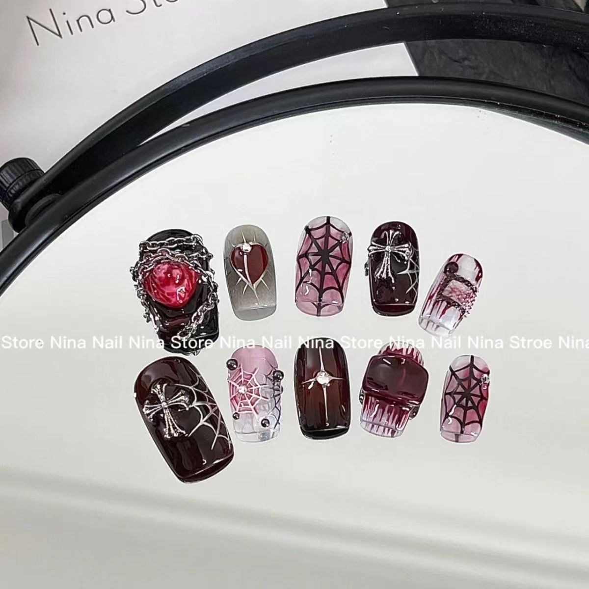 Spider-Web Heart Press-On Nails - Gothic Red & Black 3D Nail