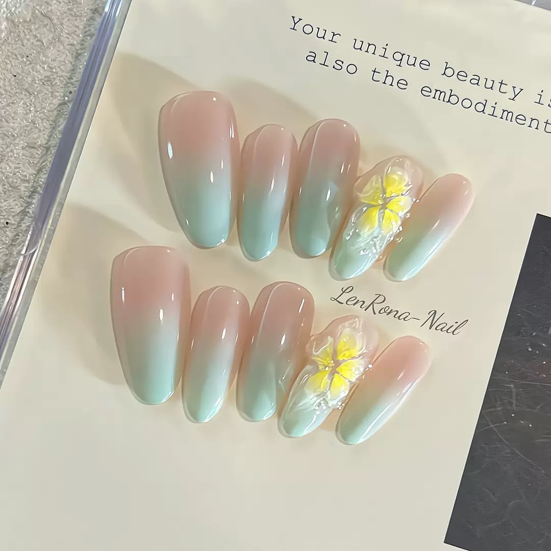 Same Style as Host - Mint Bloom Nails