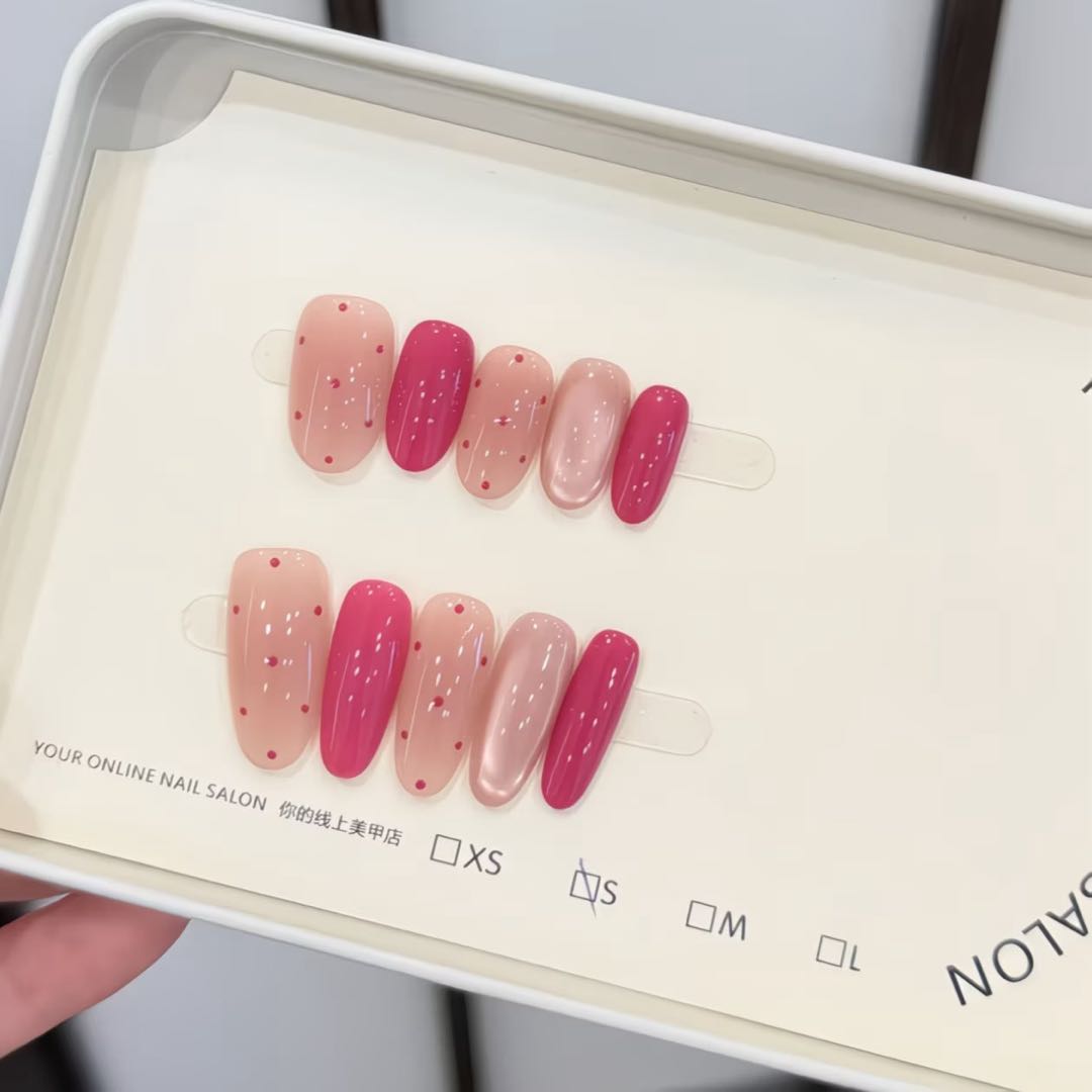 Rosy Bloom - Nails