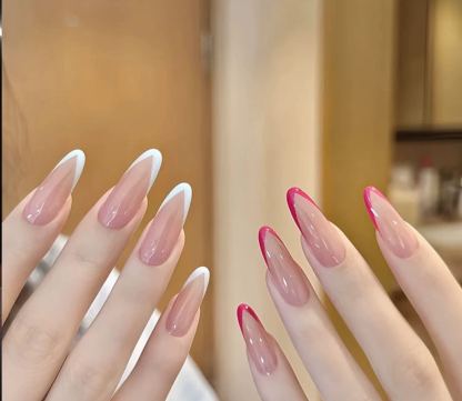French manicure (Nails)