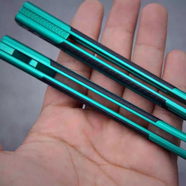 超特価SALE開催！ Apocalypse Cygnus V3 Balisong Clone-kolisong サーフィン・ボディボード