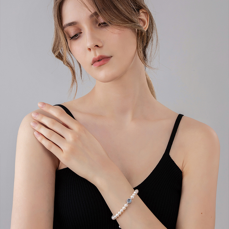 AAAA Akoya Sapphire Crystal Pearl Bracelet