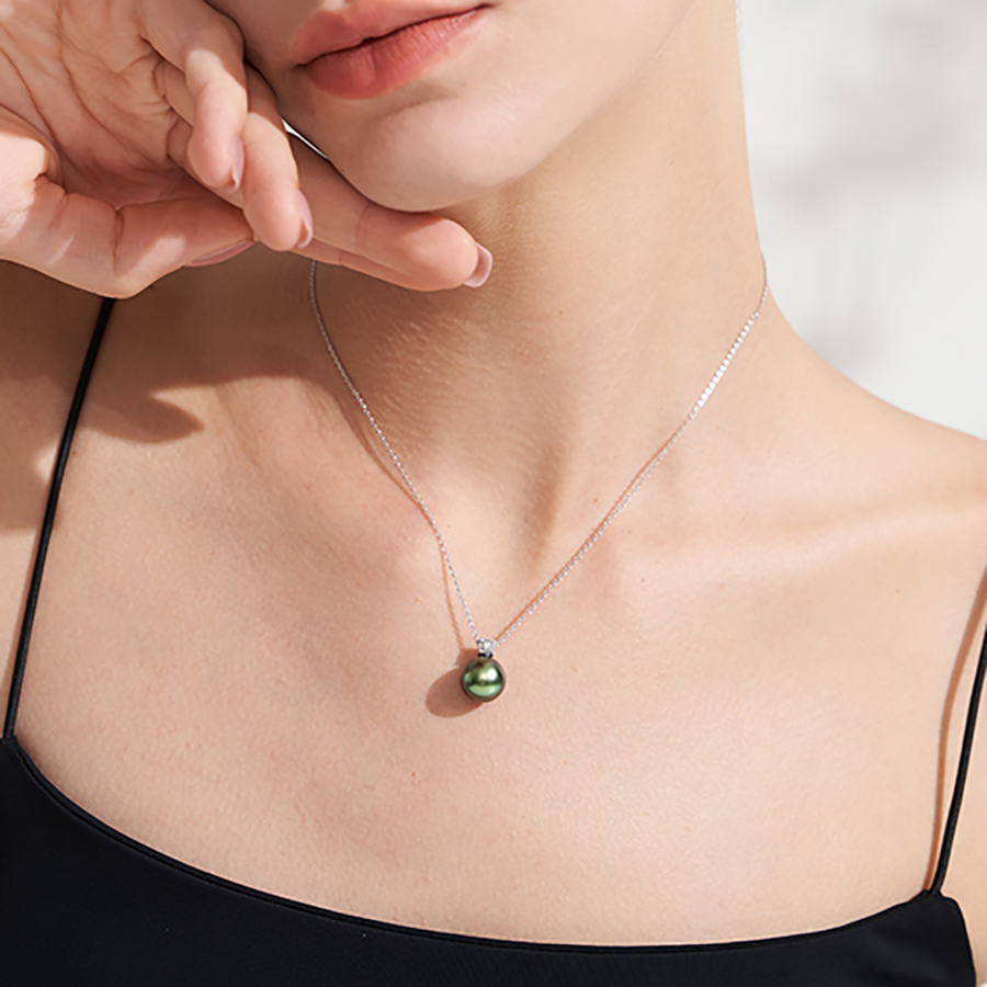 12-14mm Princess Tahitian Pearl & Sasha Diamond Pendant Necklace