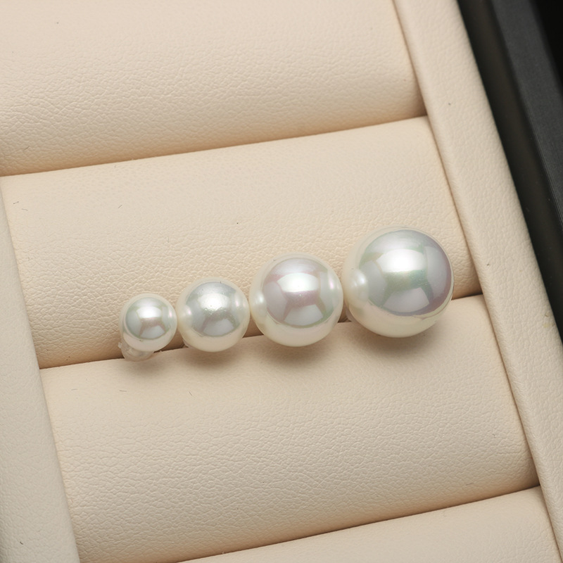  Pearl Stud Earrings