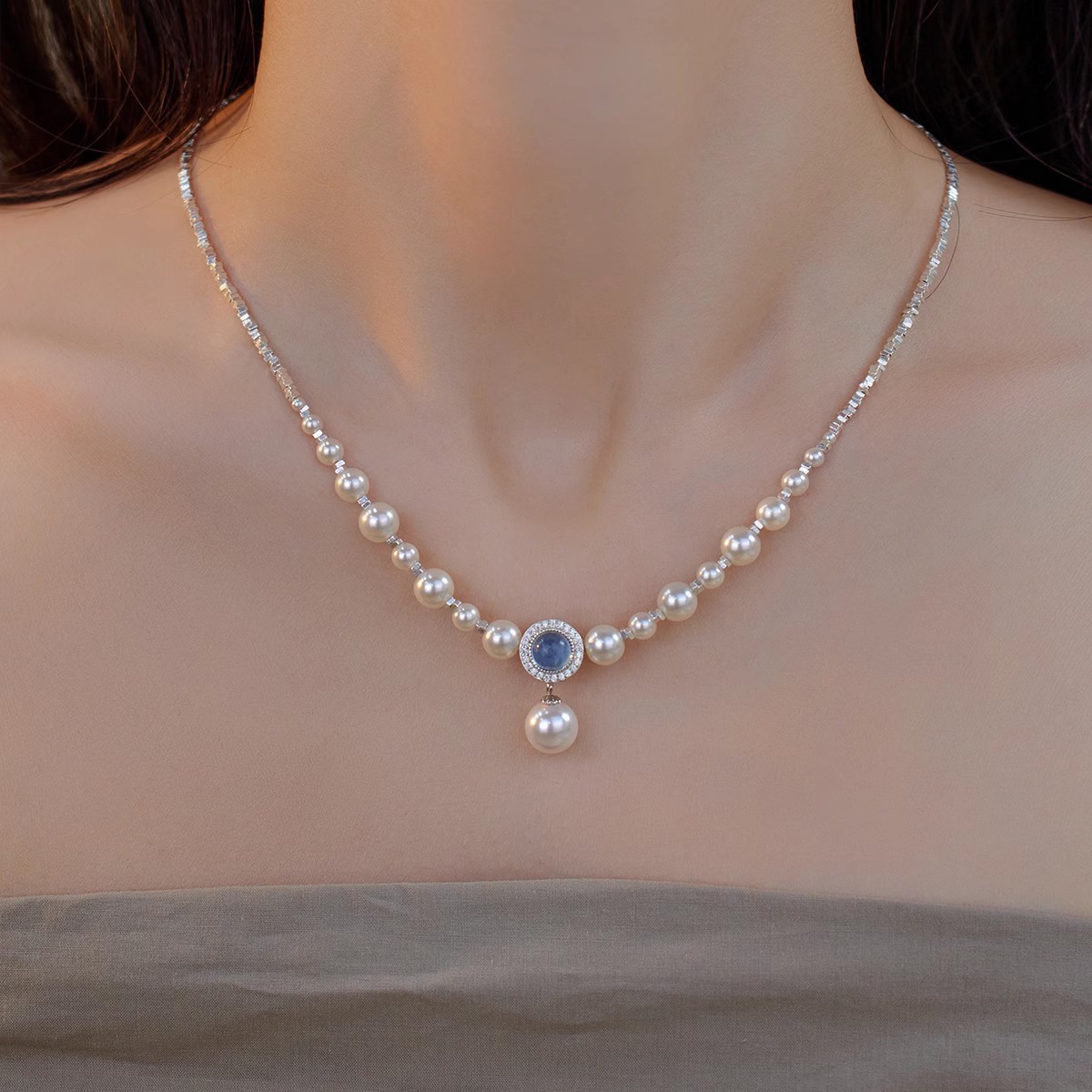 Sapphire Pendant Pearl Necklace