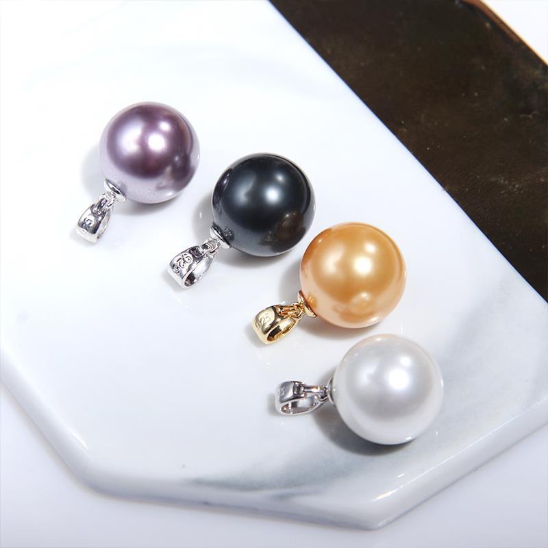 Elegant Silver Pendant Pearl Necklace