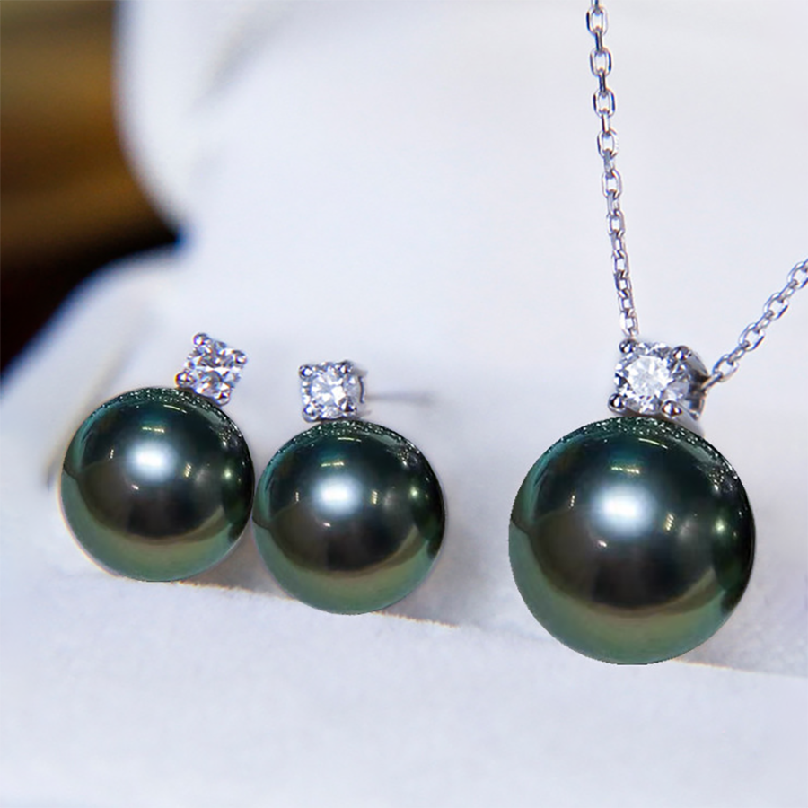 12-14mm Princess Tahitian Pearl & Sasha Diamond Pendant Necklace