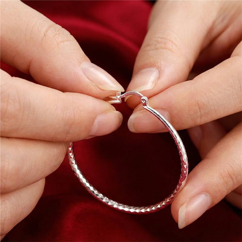 🎉BUY 1 GET 1 FREE(2 Pairs)🎁Diamond-Cut Hoop Earrings for Women – Elegant, Sparkling 💎