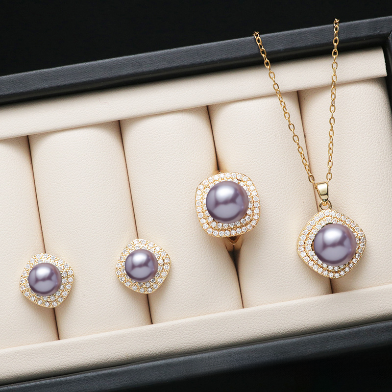 Diamond Classic 18K Gold Akoya Pearl Set Double Trephine