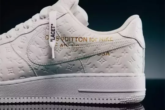 [Naujo produkto leidimas] [Naujas metų produktas] LOUISVUITTONX Nike Air Force 1 White [Grynieji pinigai pristatymo metu]