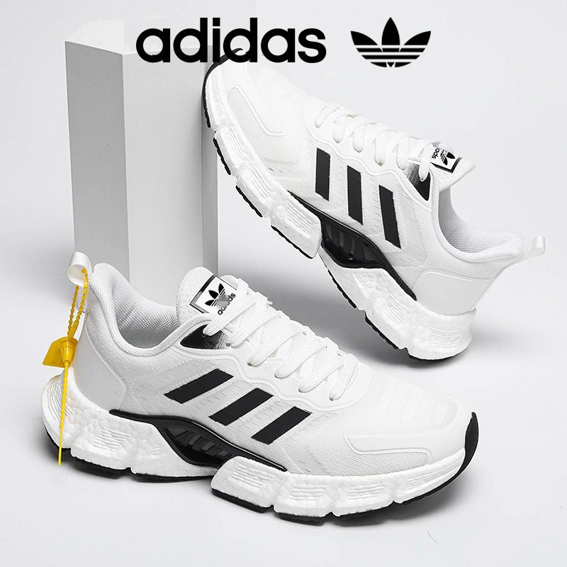Adidas vyriški batai su minkštu padu ir patogia amortizacija.