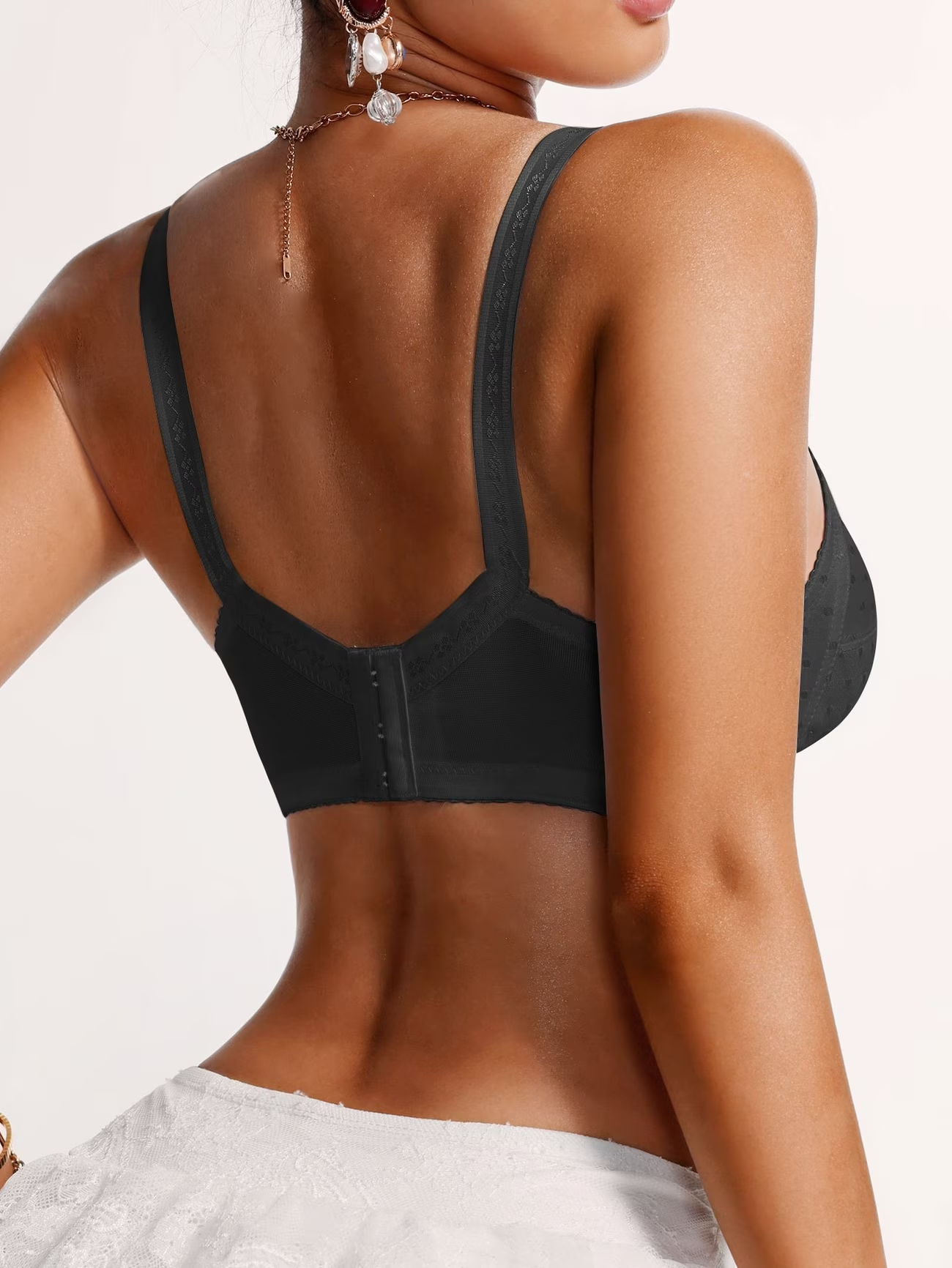 Triumph® 👑4 darabos szett🤍 Plus Size légáteresztő, teljes kosaras, merevítő nélküli melltartó