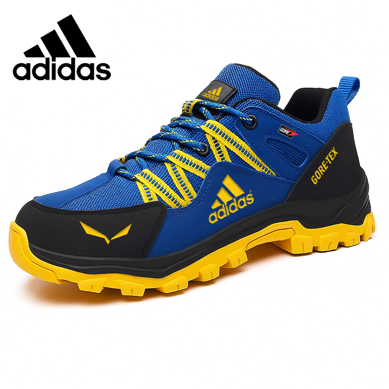 Adidas® žygio batai pagaminti iš vandeniui atsparios ir kvėpuojančios medžiagos.