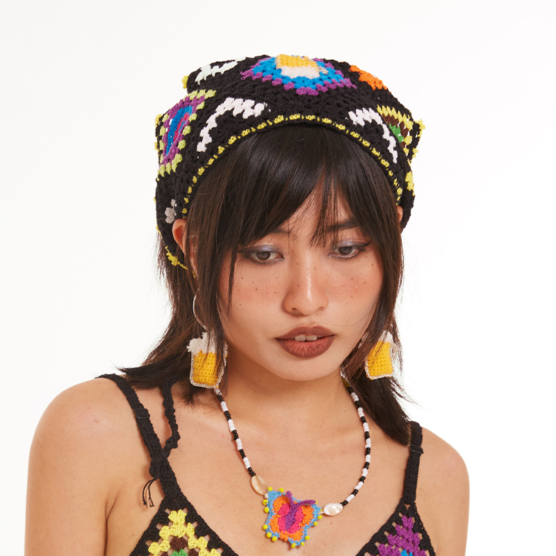 handmade jewelry  unique accessories Triangle scarf-feeky