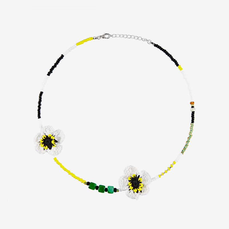 Flower necklace
