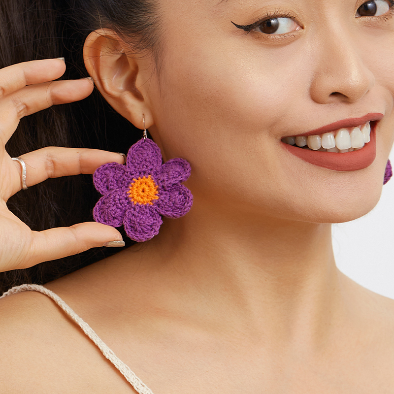 handmade jewelry  unique accessories Purple flower earrings-feeky