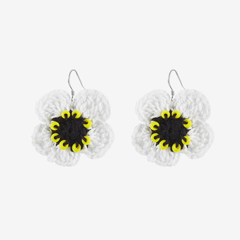 Flower earrings