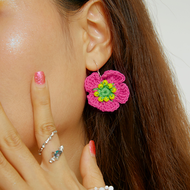 Flower earrings
