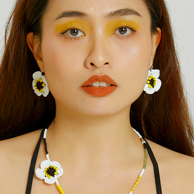 Flower earrings