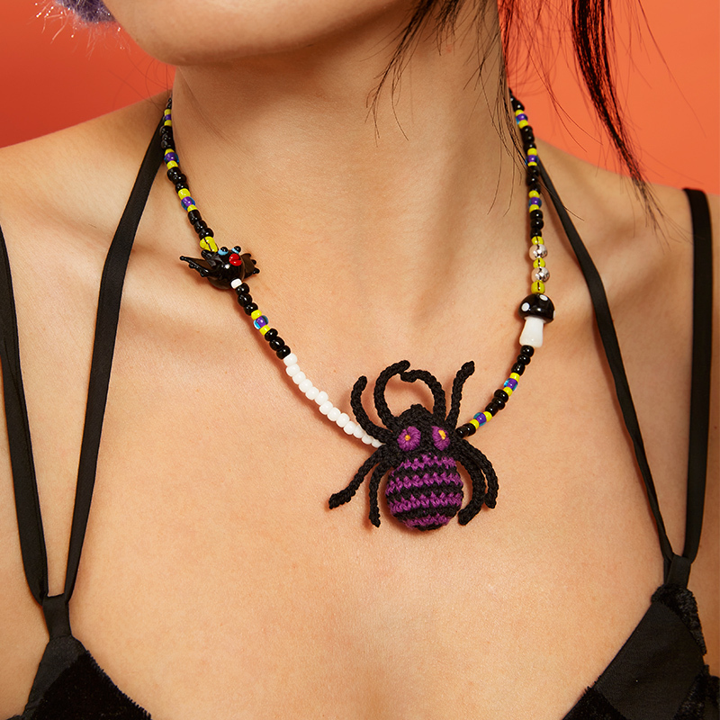 Spider necklace