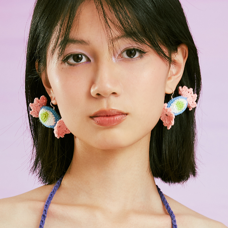 Candy eye earrings