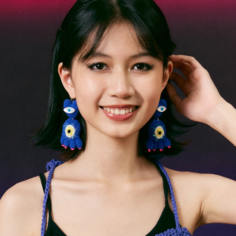 Weird foot earrings