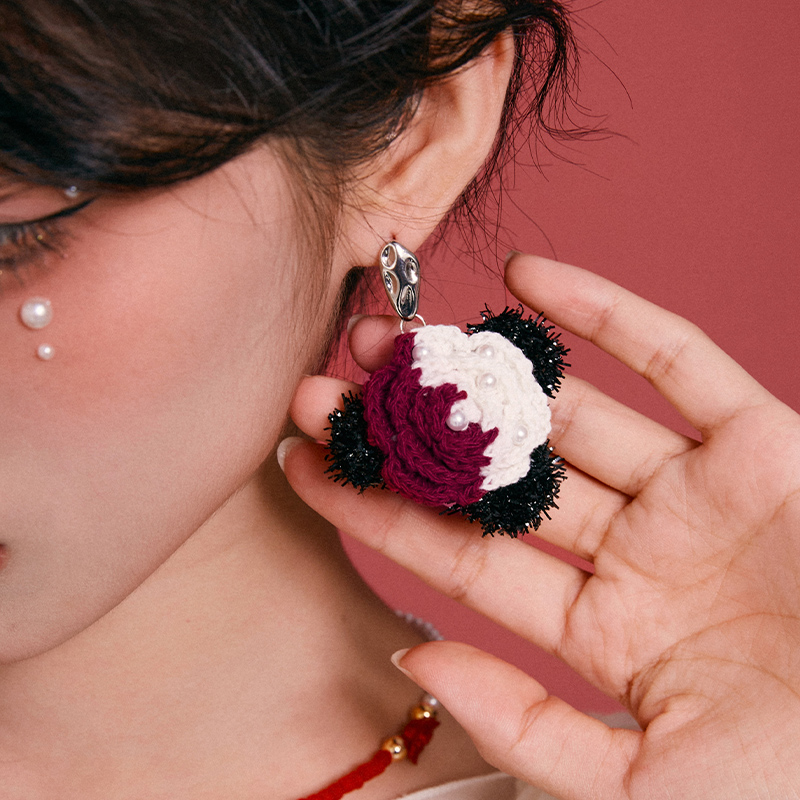 Rose earrings