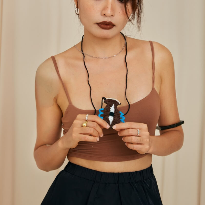 handmade jewelry  unique accessories Eye color matching vase lipstick bag-feeky