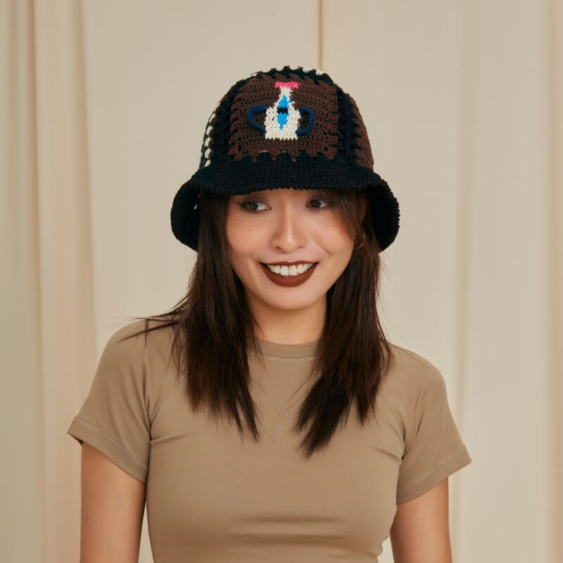 Vase hollow hat