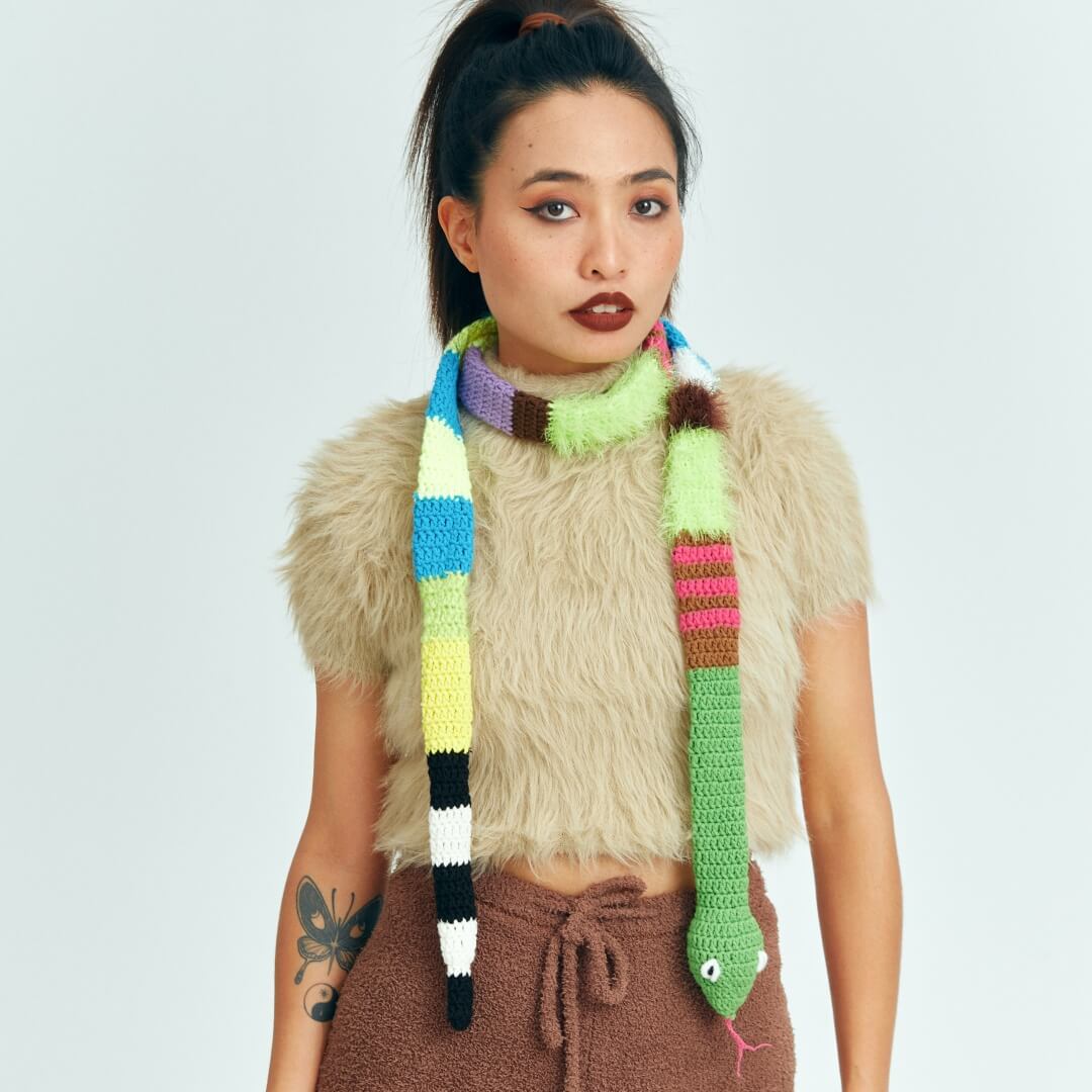Snake scarf