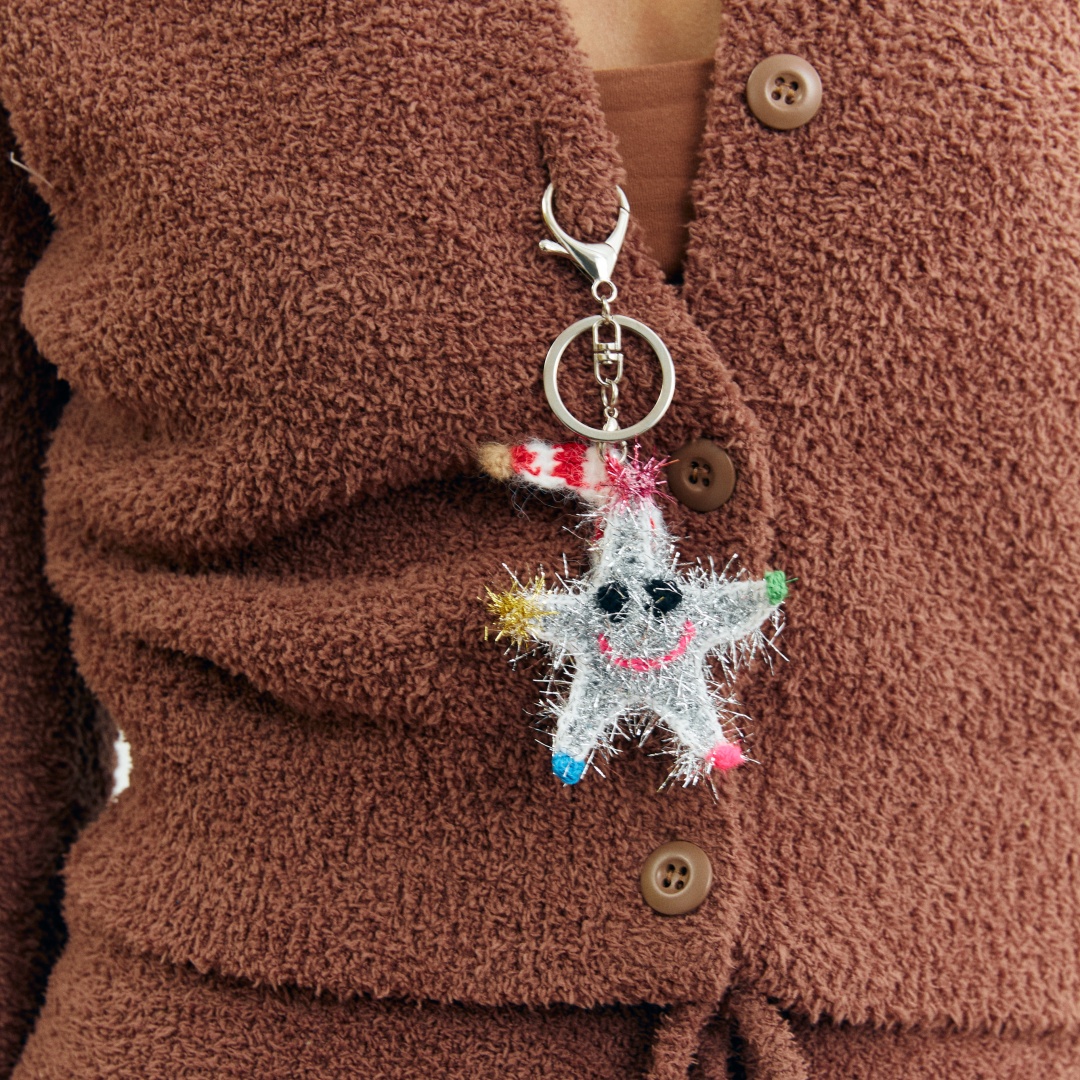 handmade jewelry  unique accessories Star keychain-feeky