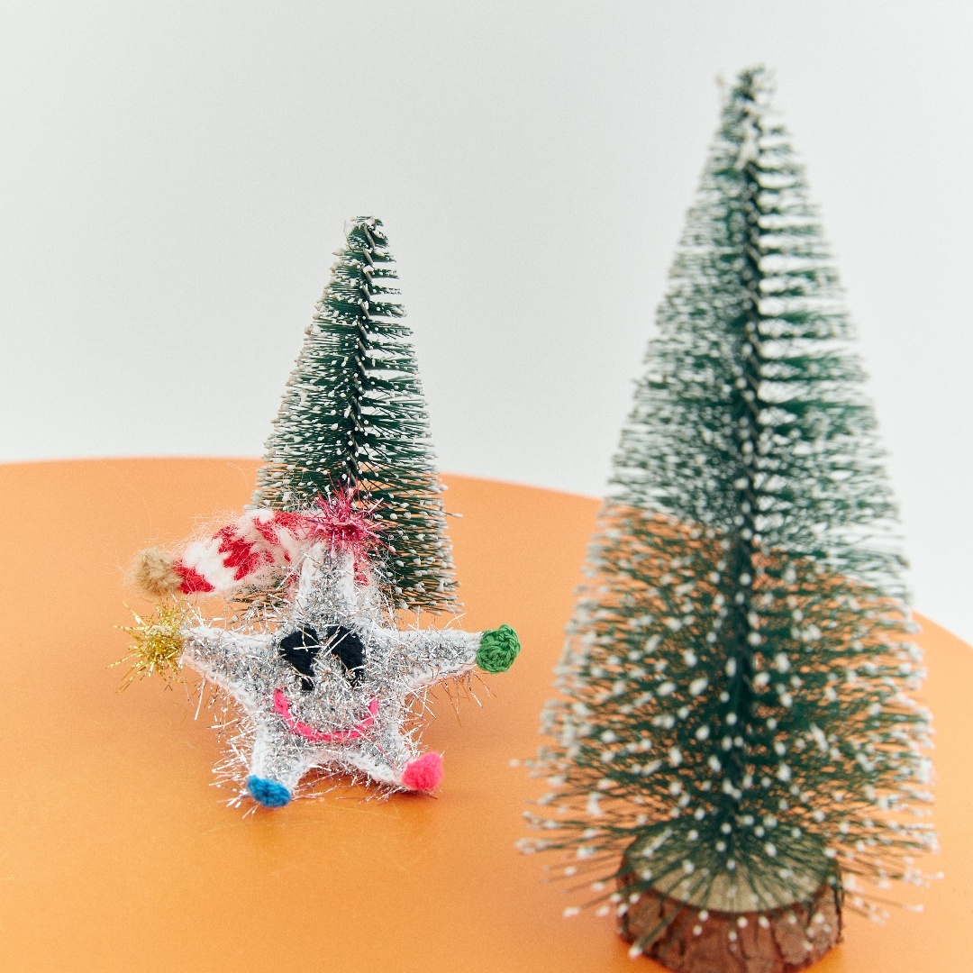 Star fridge magnet