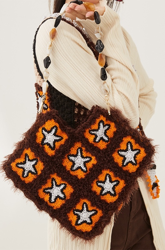 Star bag-feeky