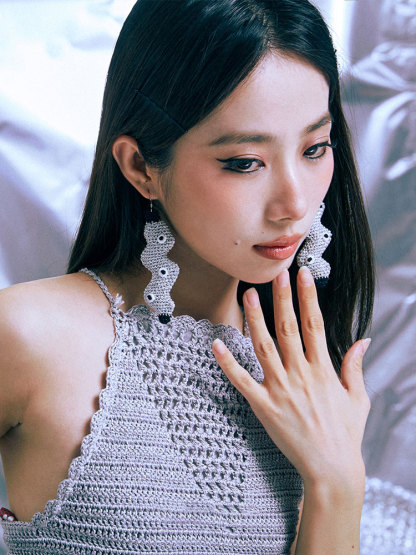 Silver banana earrings-feeky