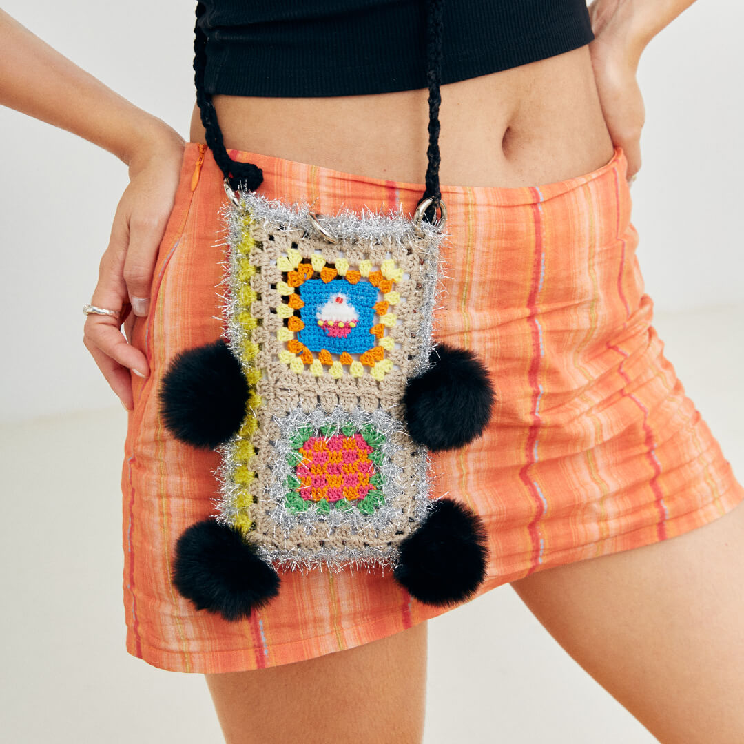 handmade jewelry  unique accessories Cake Pattern Phone Bag-feeky