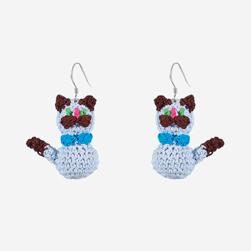 Tumbler cat earrings