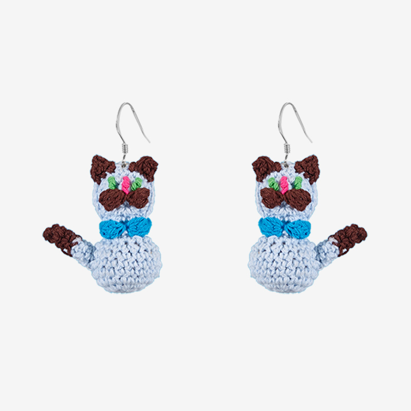 Tumbler cat earrings