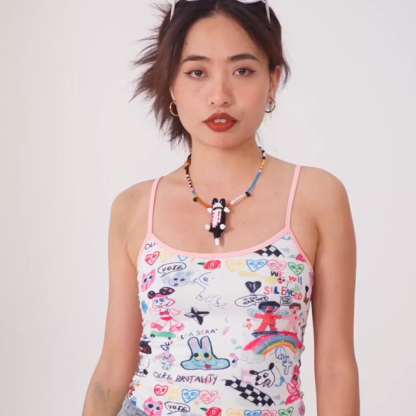Lying flat cat necklace
