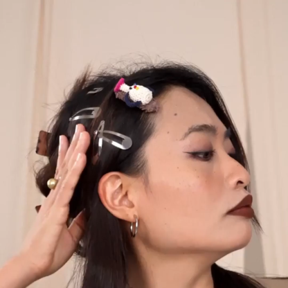 Polka dot expression vase Hair Clip