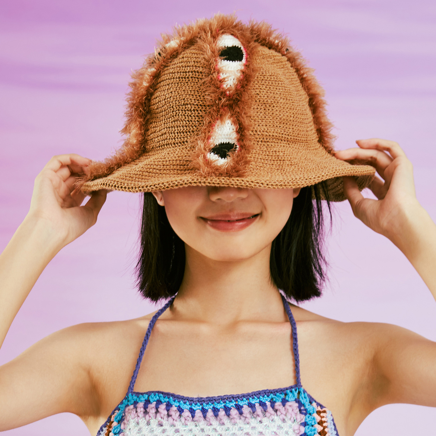 Eye hat-feeky