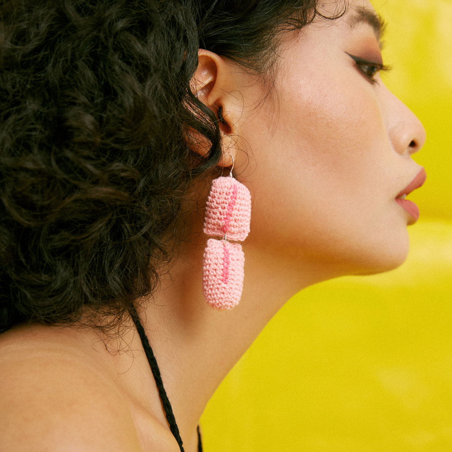 Tongue earrings-feeky