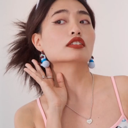 Tumbler cat earrings